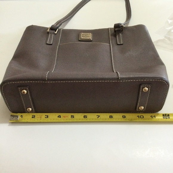 Dooney and Bourke gray Leather Zipper top Closure Shoulder Handbag - Picture 11 of 15